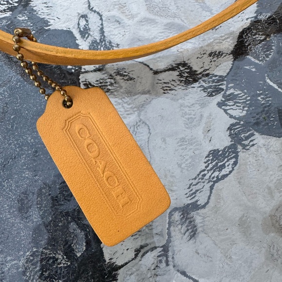 Vintage Coach Crossbody Buckle Bag - Picture 13 of 13